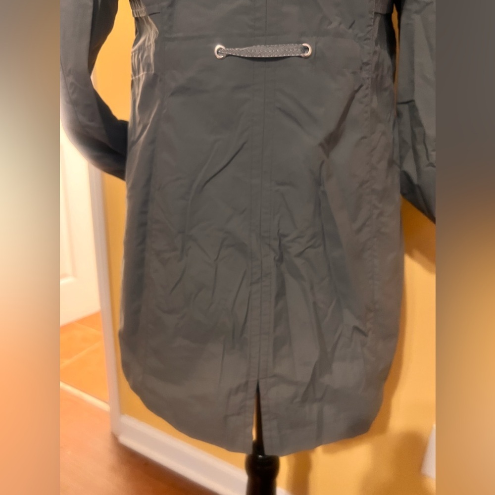 Laundry By Shelli Segal Packable Raincoat Olive Green Nylon Jacket size M - Picture 8 of 14
